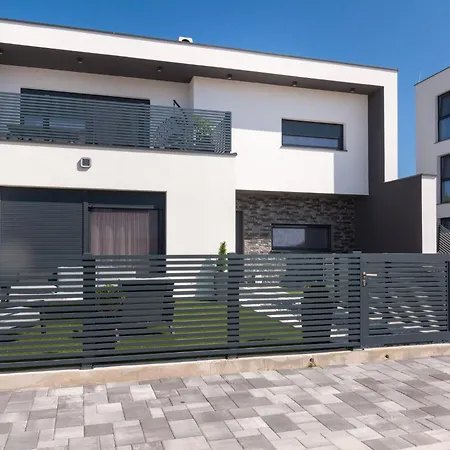 Beric By Interhome Appartement