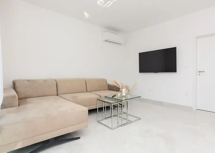 Apartment Beric By Interhome Vir