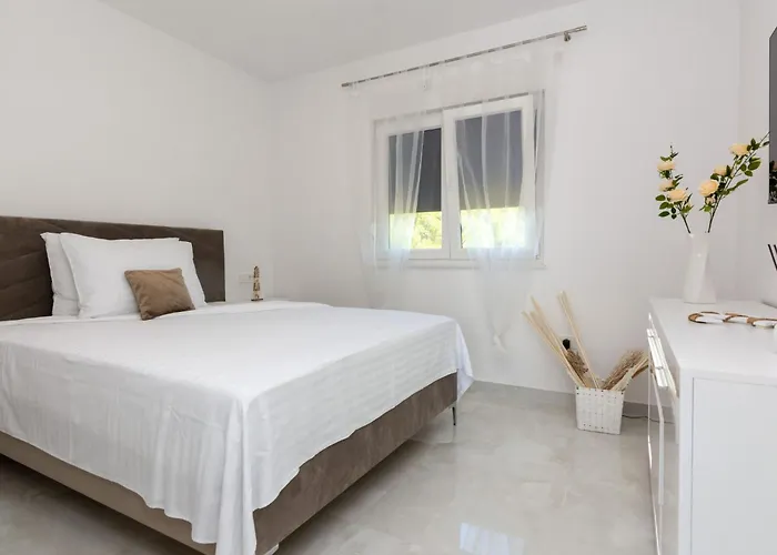 Beric By Interhome Apartment