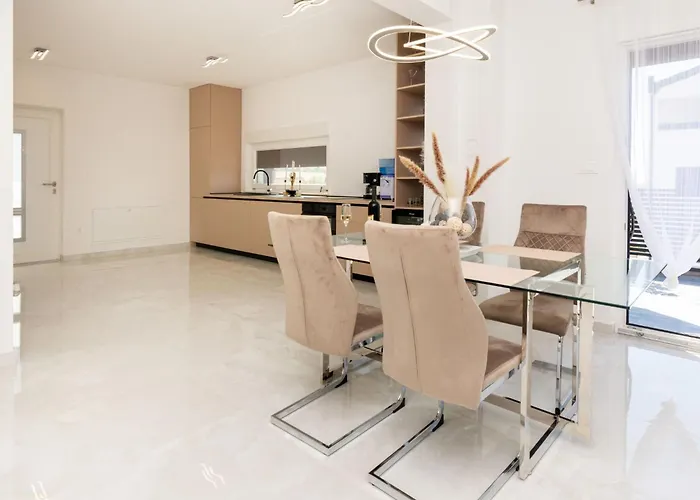 Beric By Interhome *